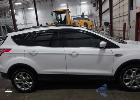 2014 Ford Escape Se from USA, damaged, VIN 1FMCU9G91EUB01666